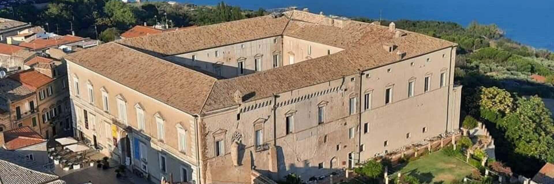 Musei Civici di Palazzo D' Avalos Destinazione